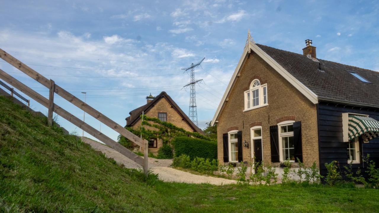 Bed and Breakfast Voorhuis Aan De Lek Nieuw-Lekkerland Экстерьер фото