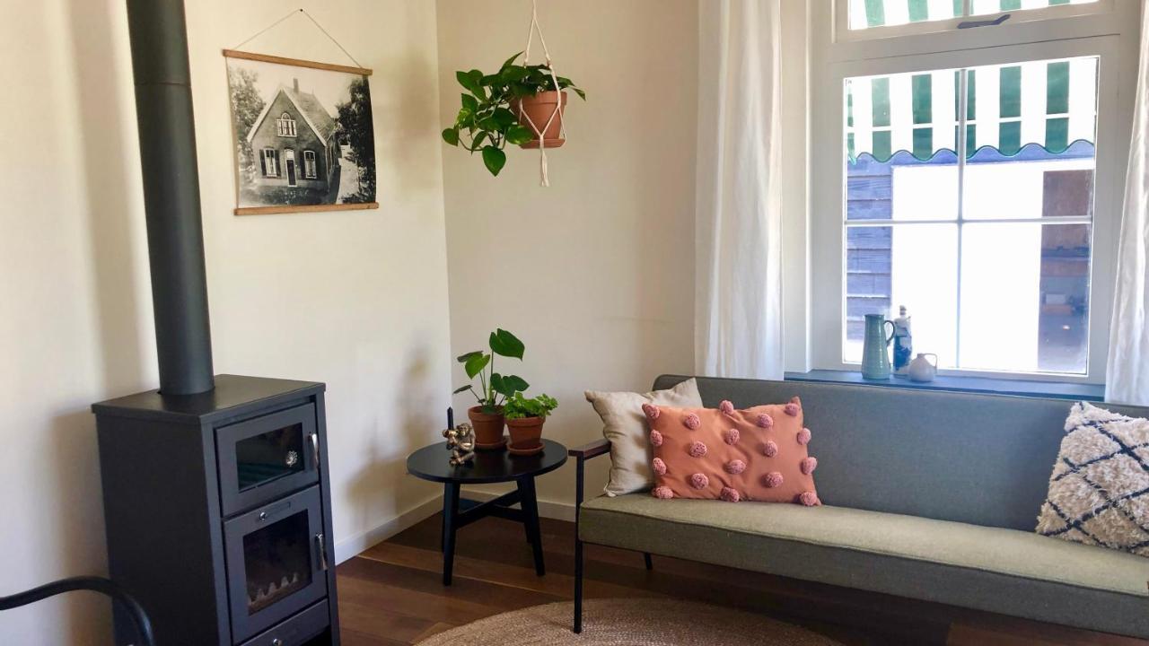 Bed and Breakfast Voorhuis Aan De Lek Nieuw-Lekkerland Экстерьер фото